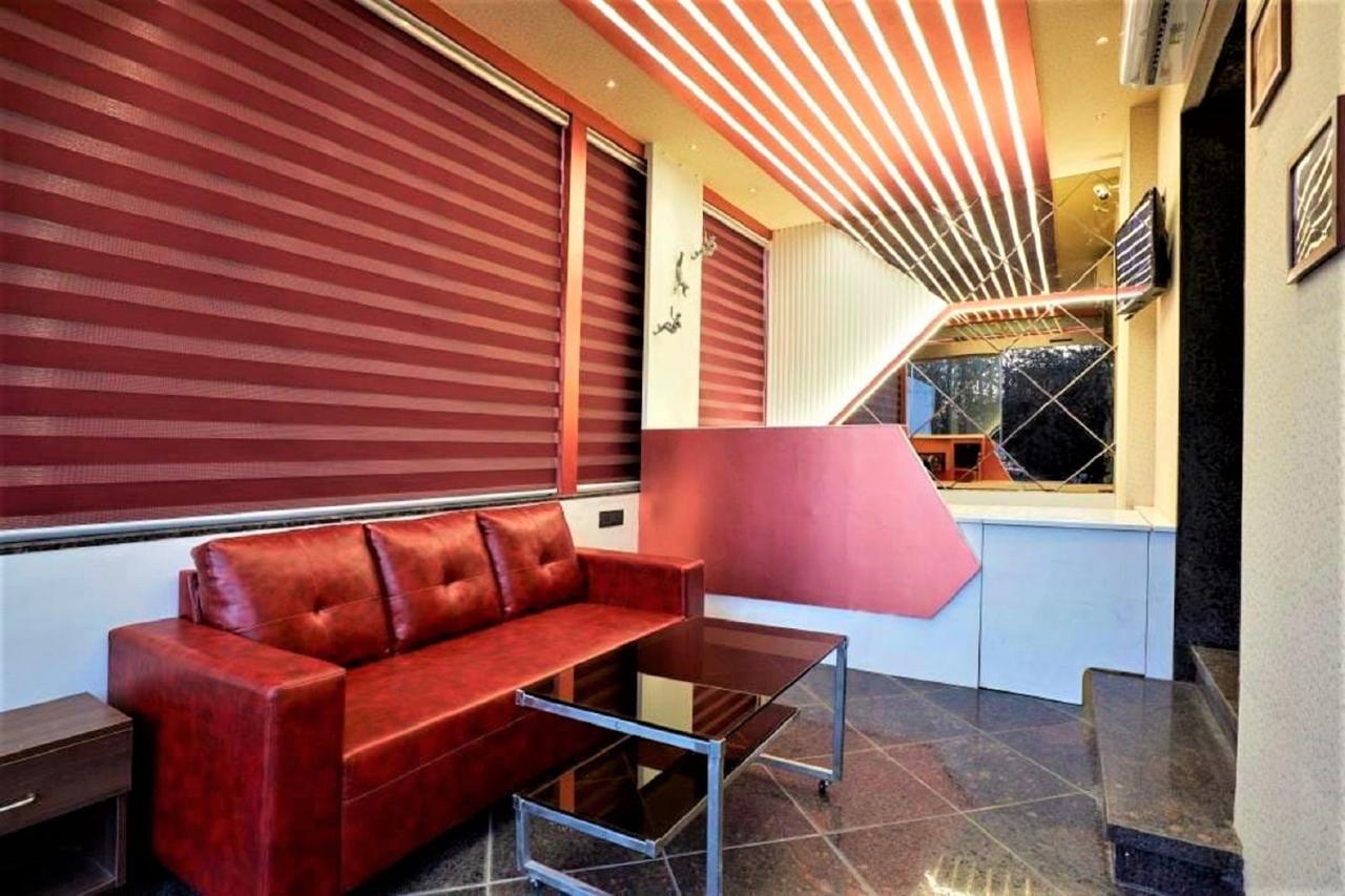 Hotel Rose Gold Ahmednagar Εξωτερικό φωτογραφία